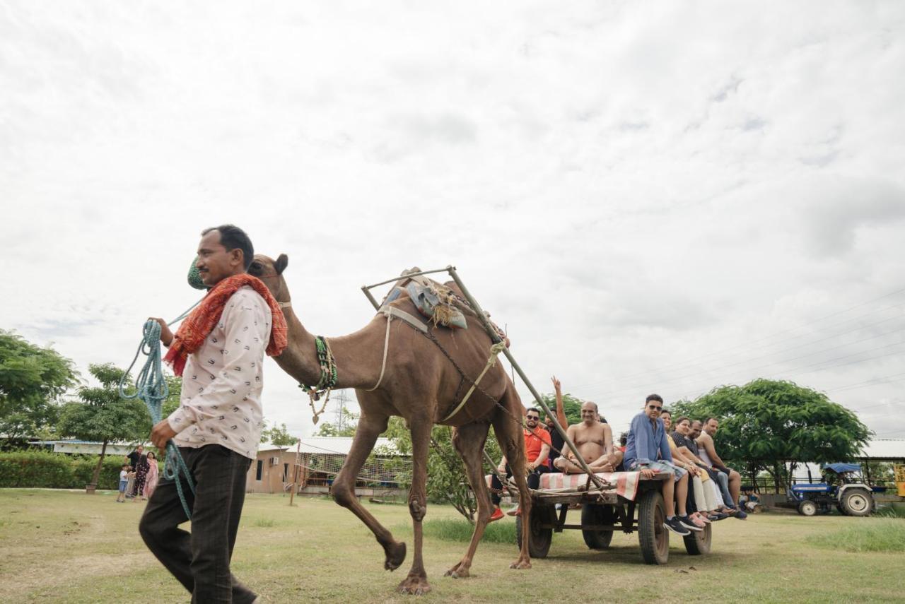 Madhavgarh Farm & Resort Gurgaon Exterior foto